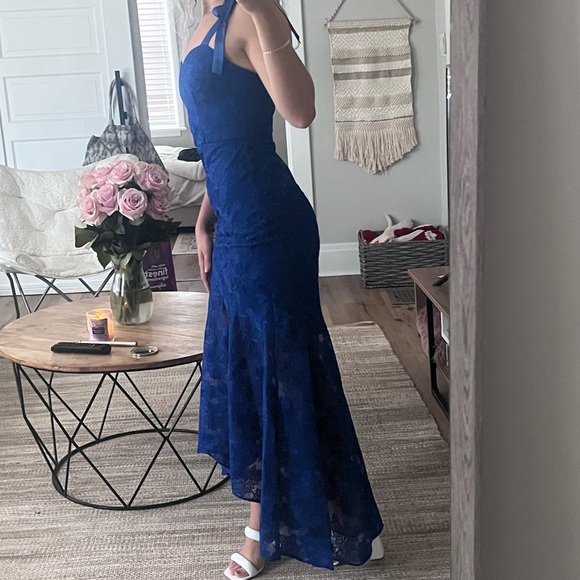 Like NEW Aidan Mattox Blue Lace High Low Formal Dress Size 0 - Picture 9 of 10